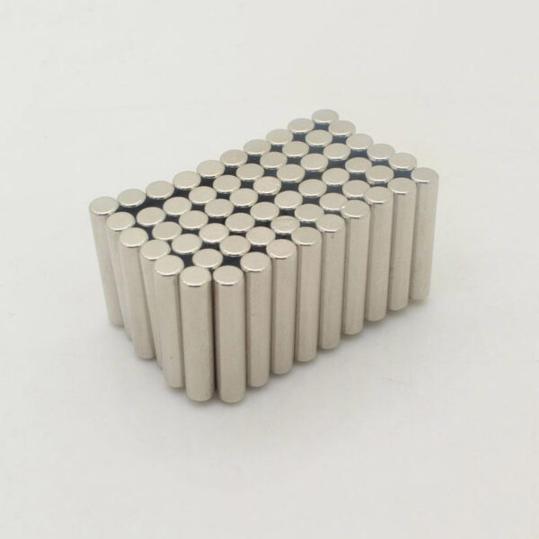 4mm x 20 mm diametraal gemagnetiseerde cilindermagneet Neodymium staafmagneten N35 4x20 mm zeldzame aarde diametrische magneten